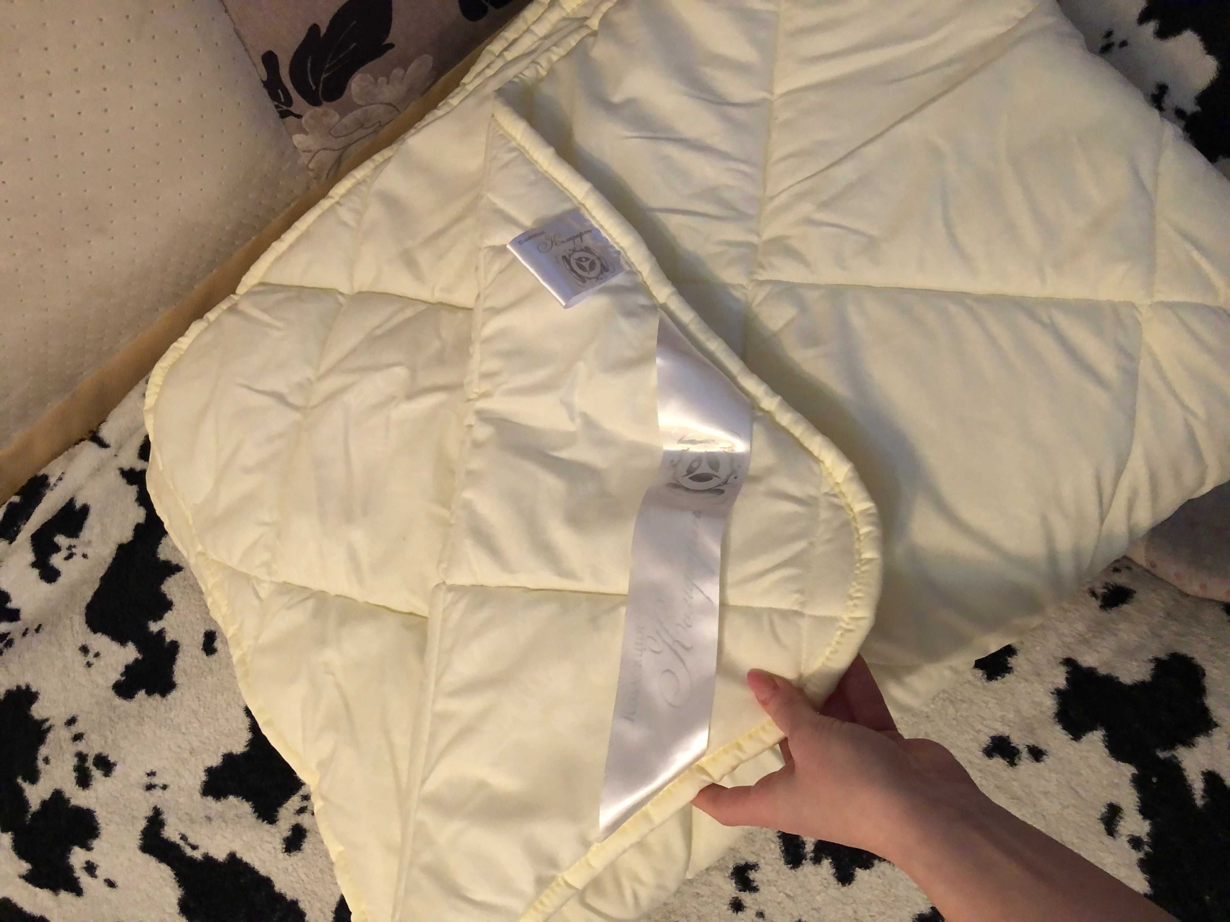 Набор защита на кроватку мишки гамми