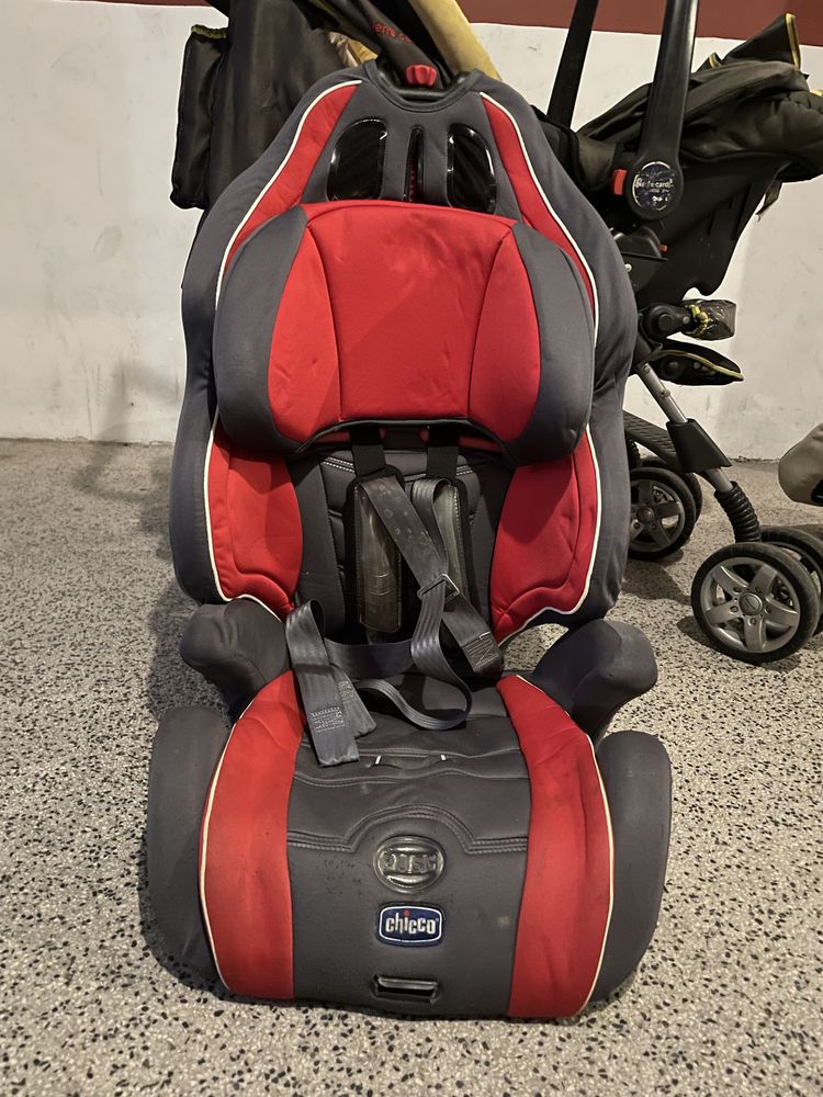 Carrinho de bebe e duas cadeiras   isofix Chicco