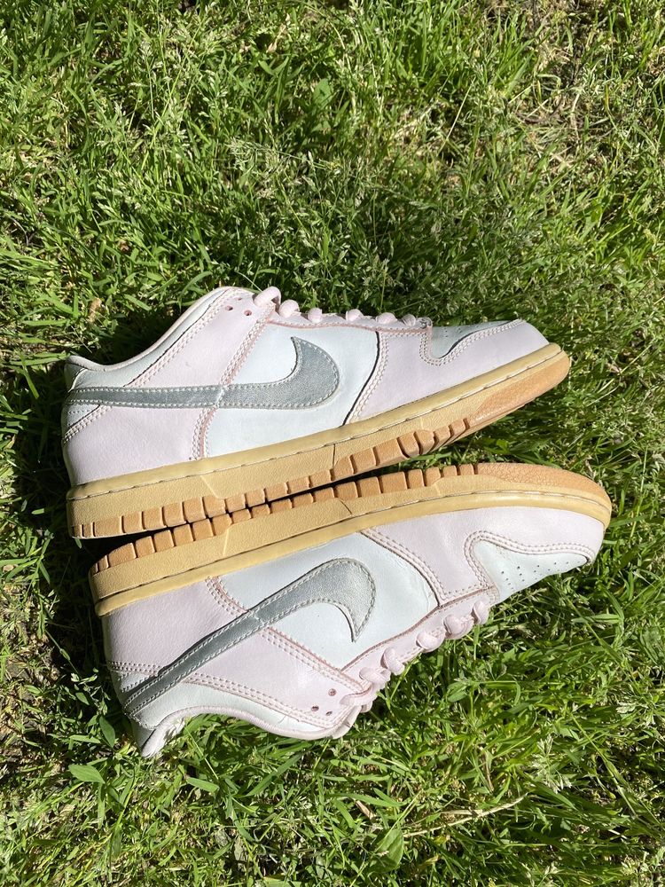 Кросівкт nike dunk pink vintage