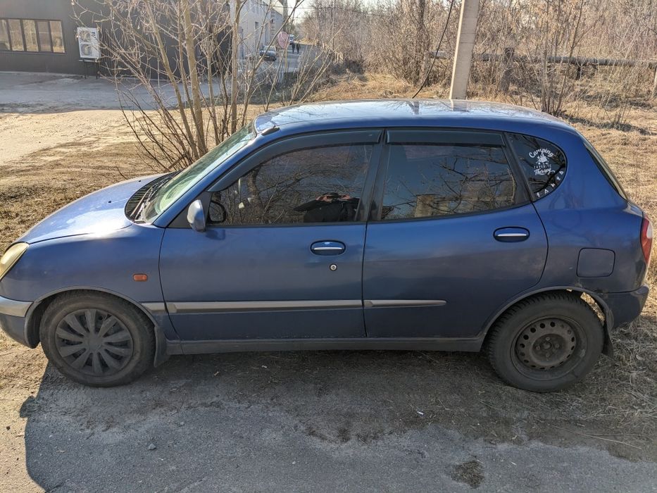 Daihatsu Sirion 1.0 m100