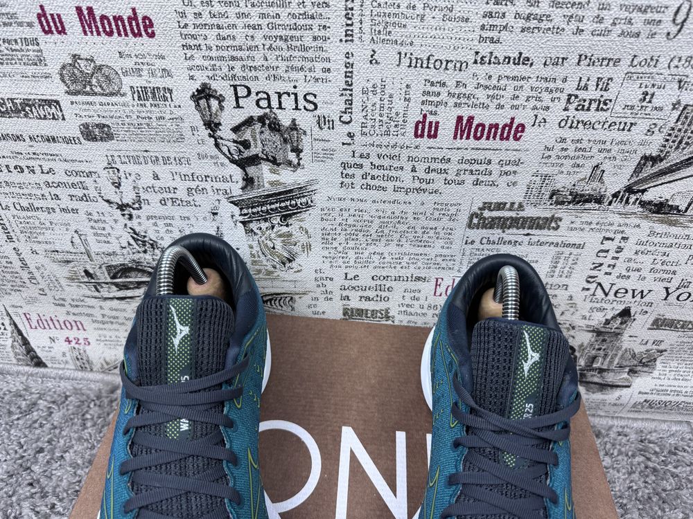 Кросівки Mizuno Wave Rider 25 Розмір 42 / Original Взуття