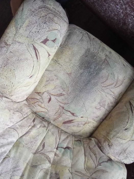 Кресло из комплекта