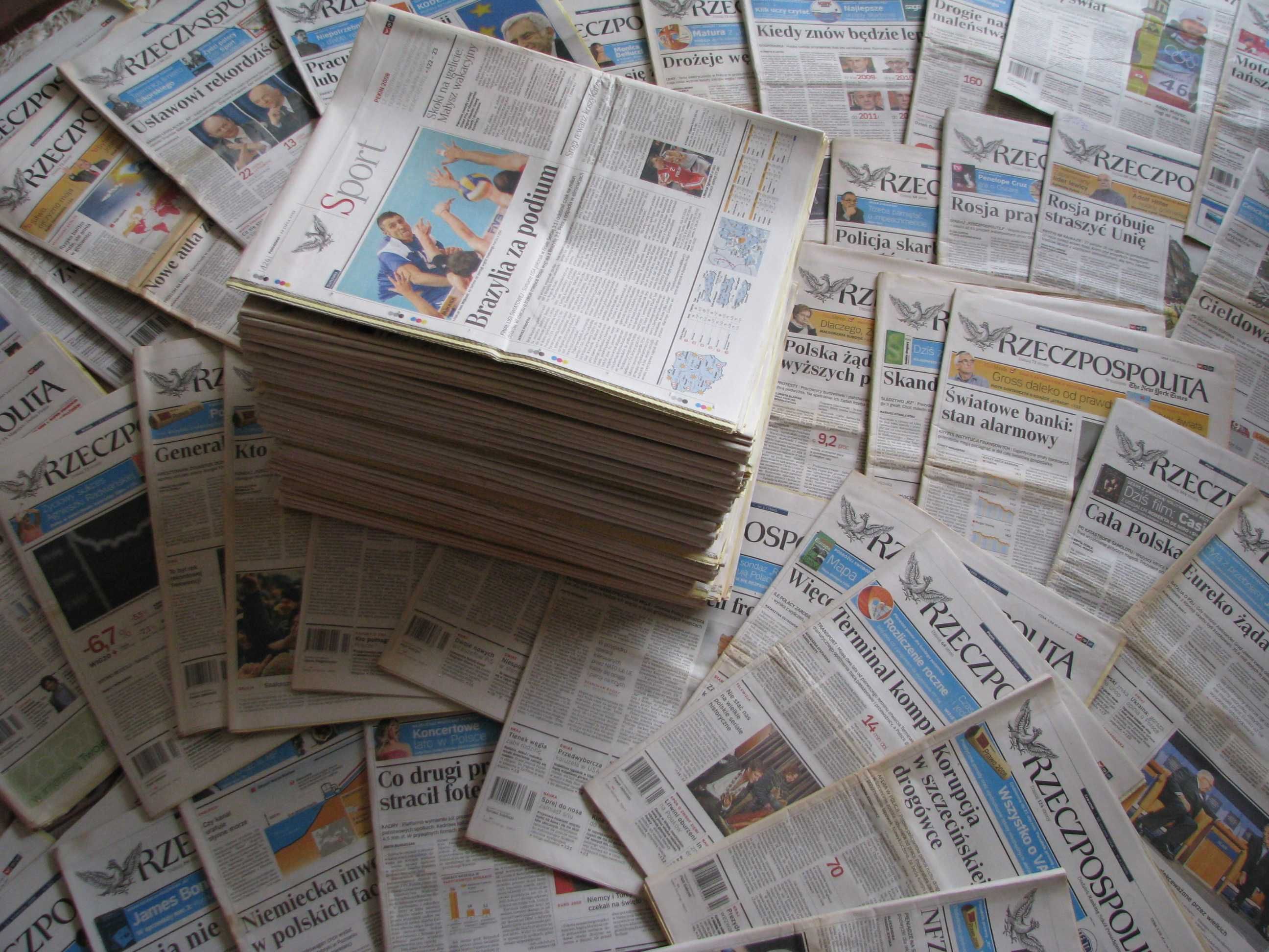 Gazeta Wyborcza, Rzeczpospolita - stare gazety 10 kg makulatura