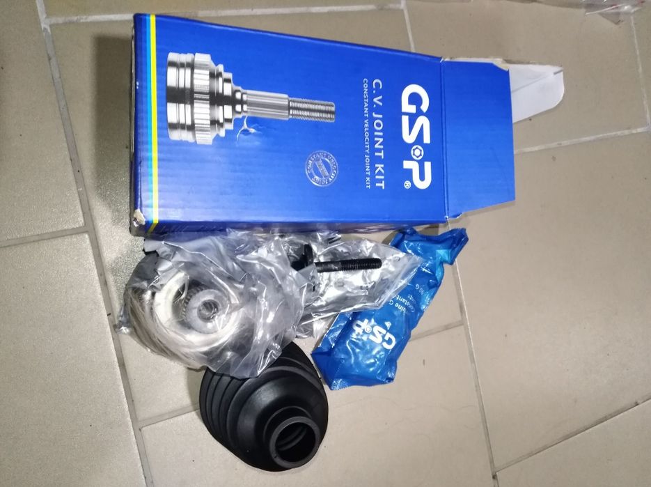 Яблуко рульової тяги volvo c30