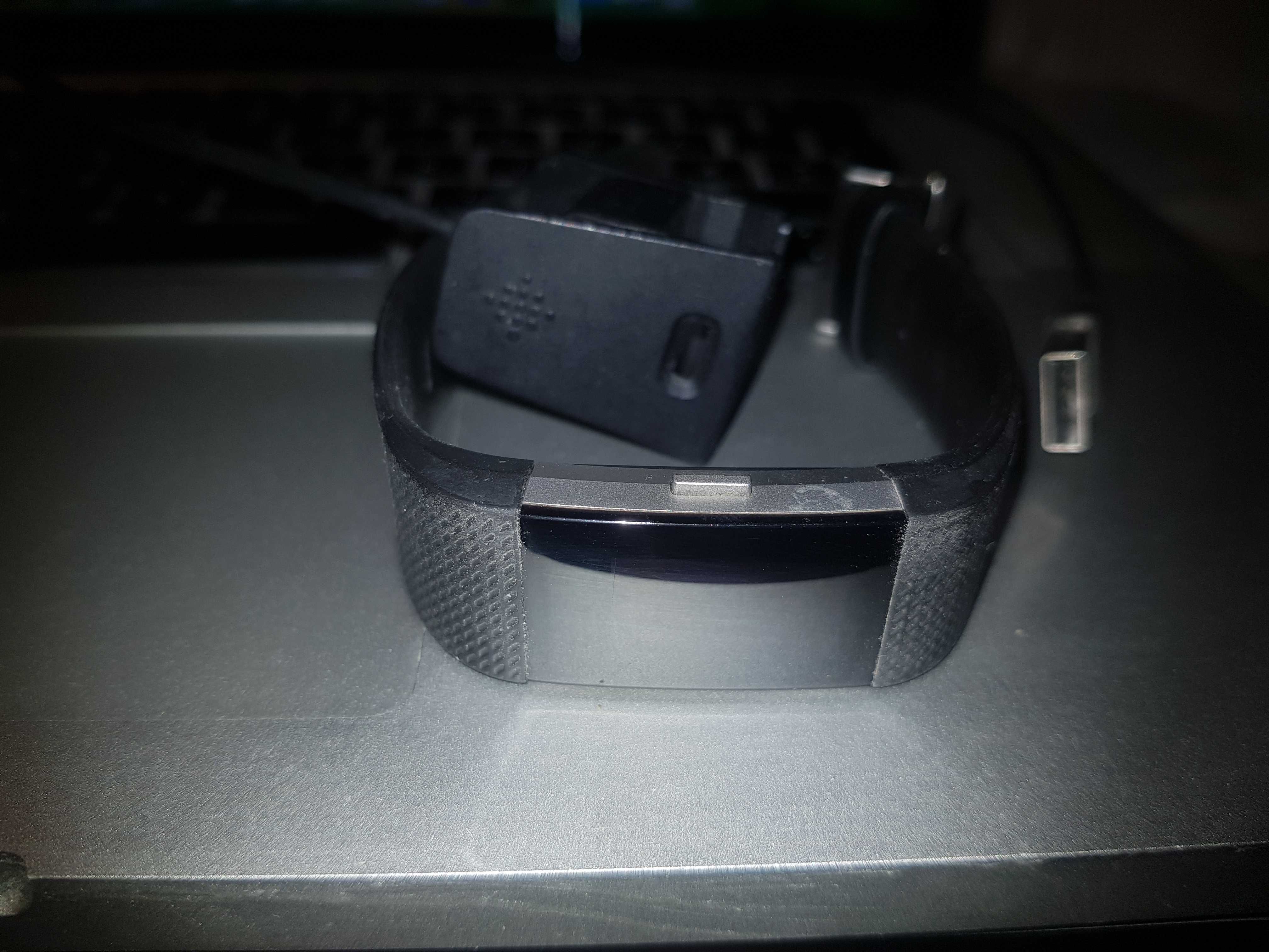 smartwatch fitbit charge 2