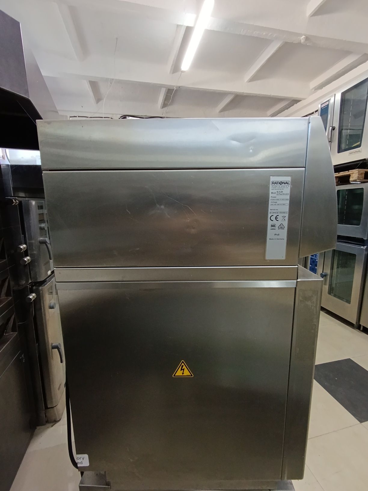Пароконвектомат. Пароконвектомат Rational. Rational SCC XS