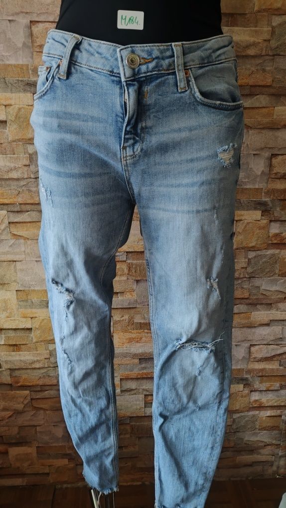 Spodnie jeans rurki przecierane rozmiar M . Zara