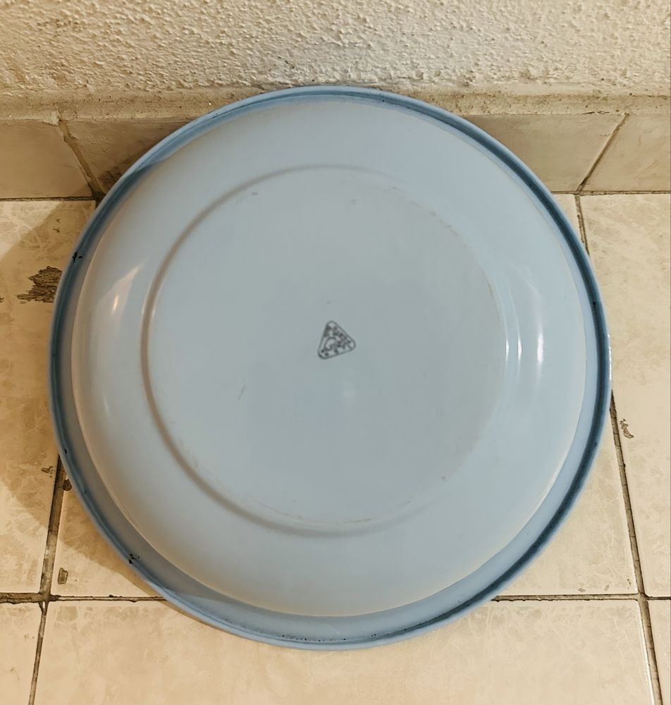 Louça de esmalte