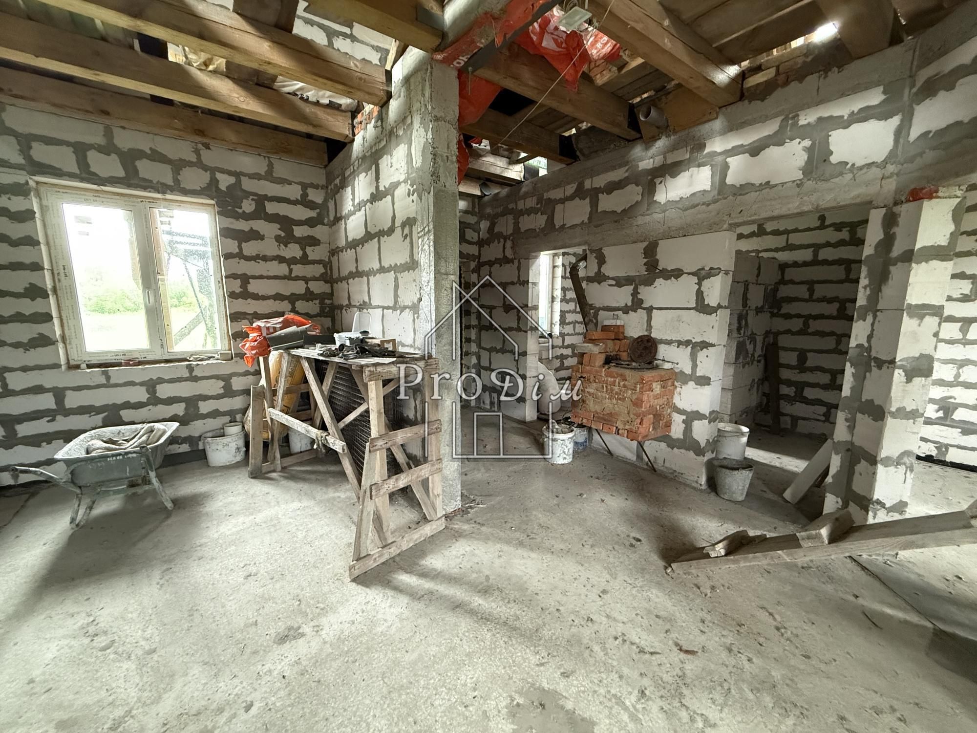 Продажу будинку, Глеваха, Вул. Фастівська 120 кв.м.Недобудова