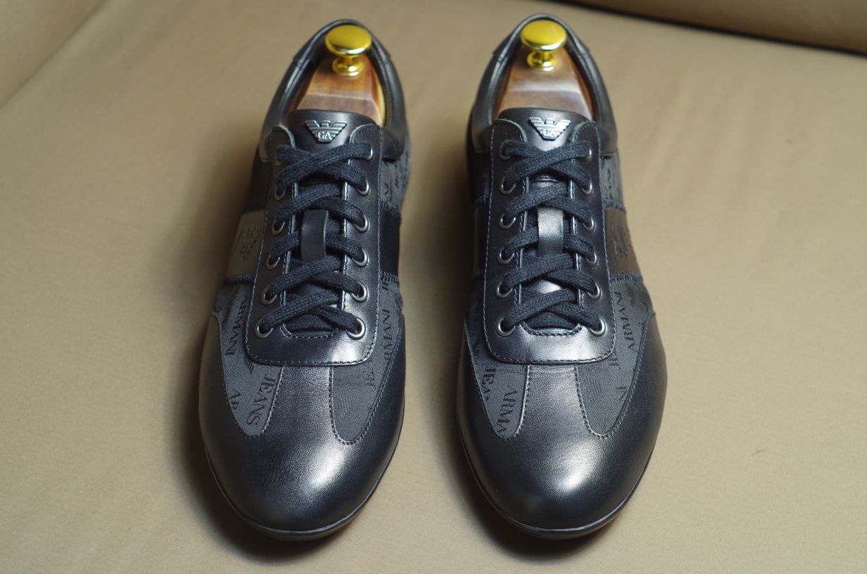 Armani Кроссовки Оригинал 41р ( 26,5см )