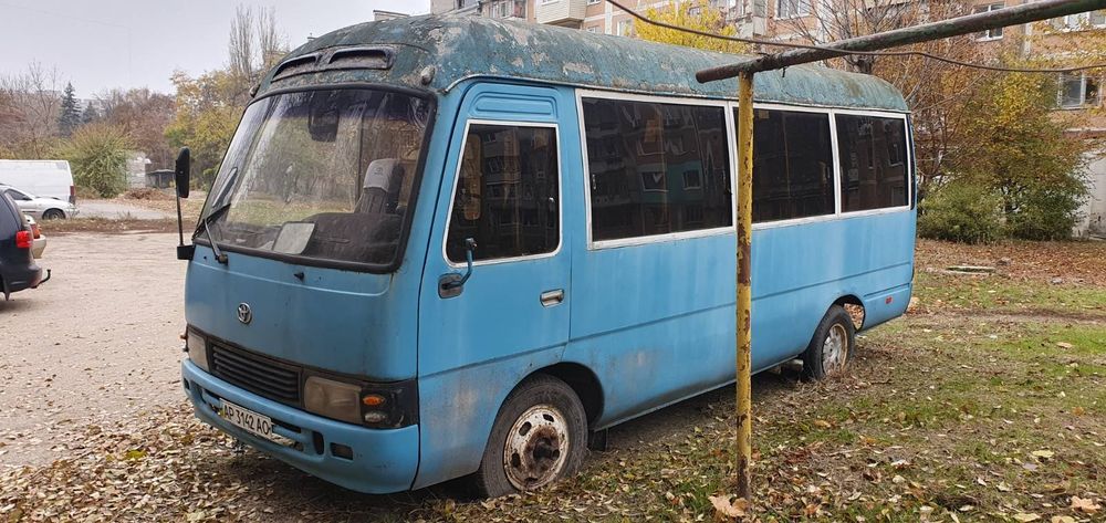 Автобус TOYOTA king