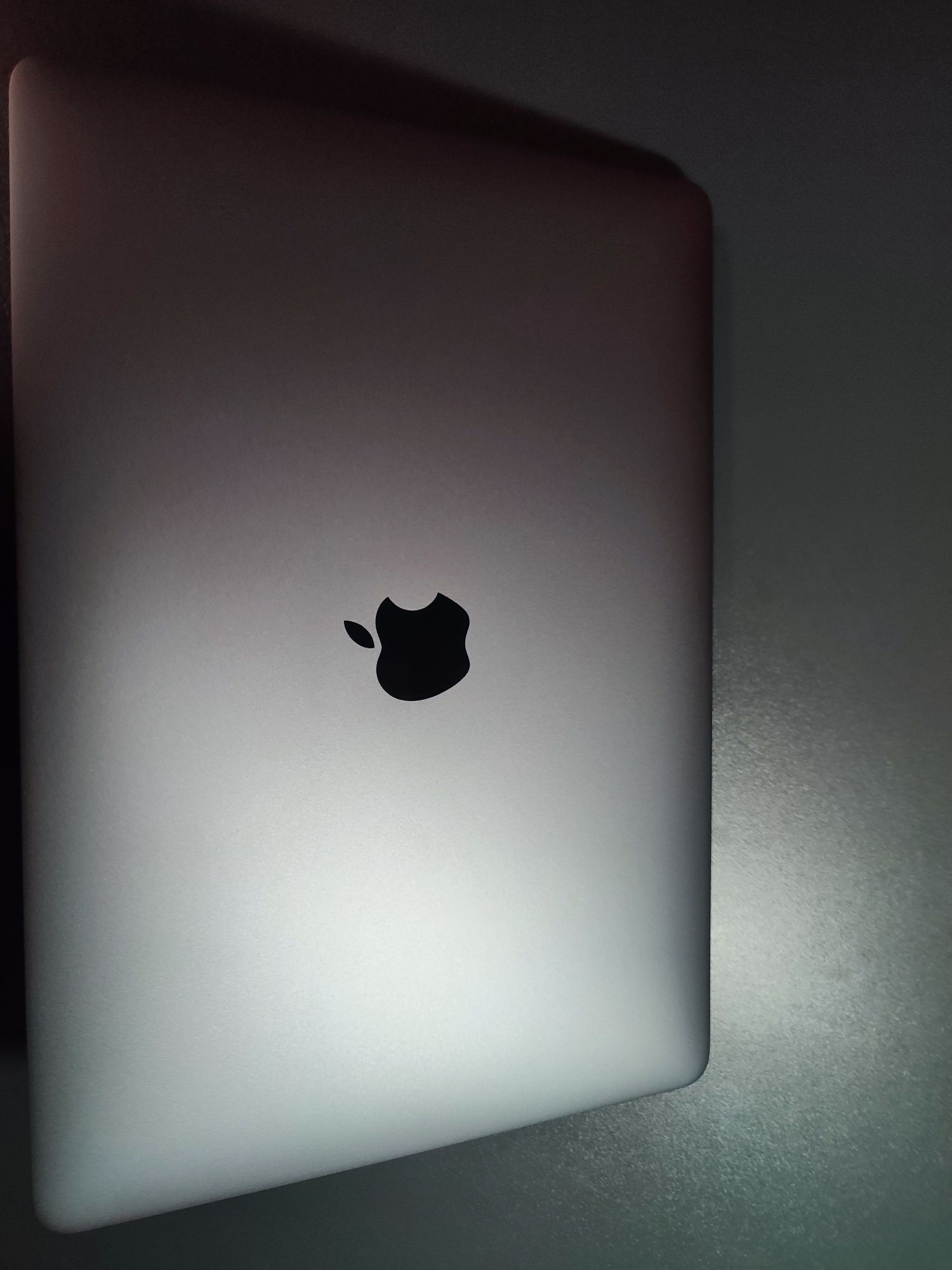 MacBook pro 13  JAK NOWY OPIS {a2159}  Nowe dodatki