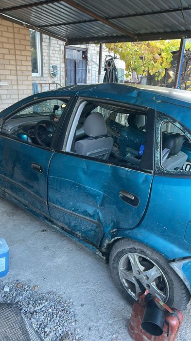 Нисан Альмера Тино