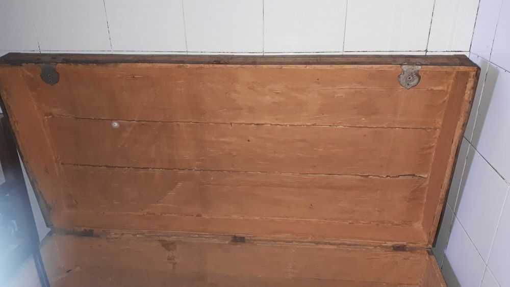 Arca antiga por 5 euros