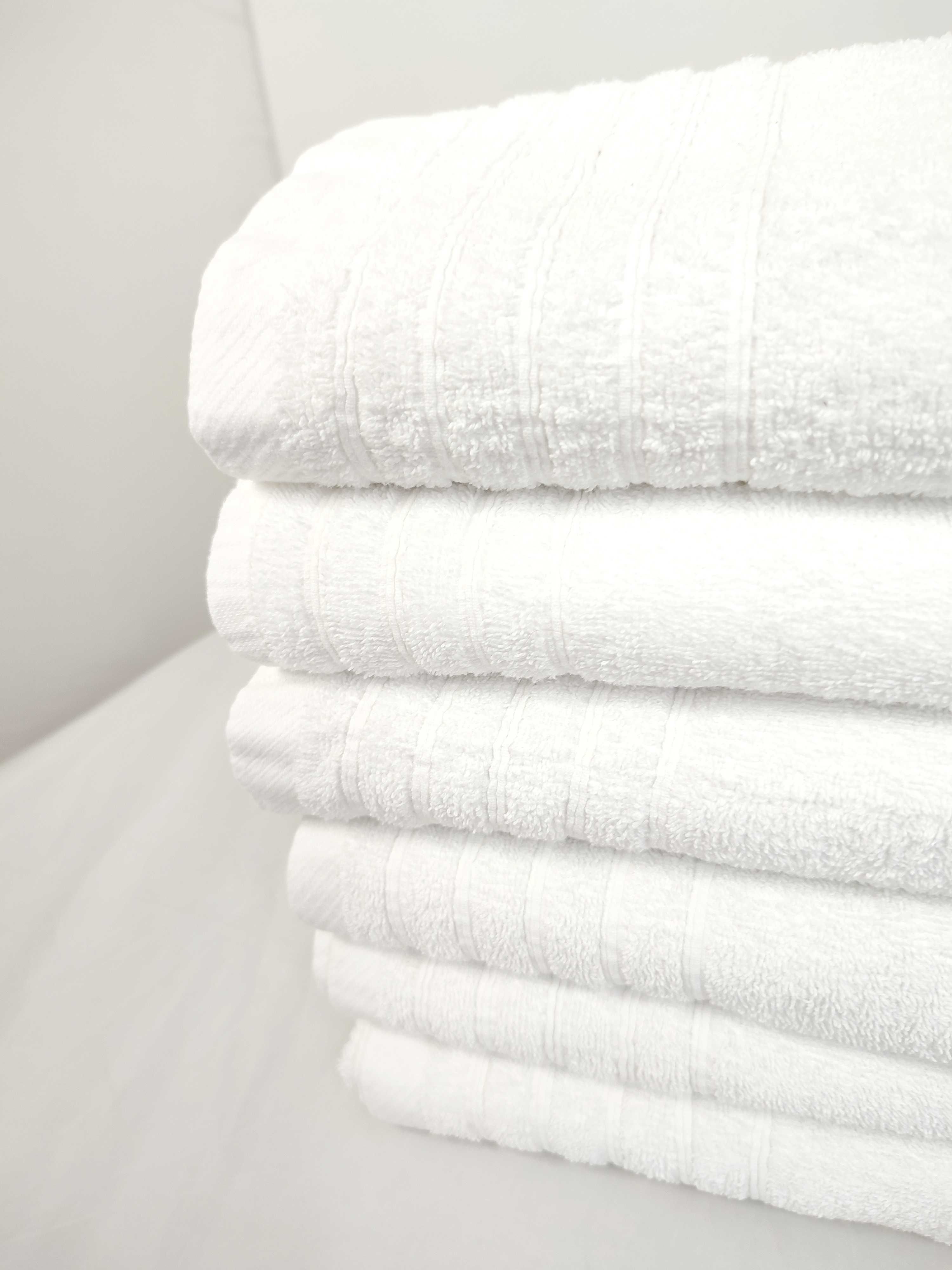 Ręcznik hotelowy biały poleasingowy ok 50x90