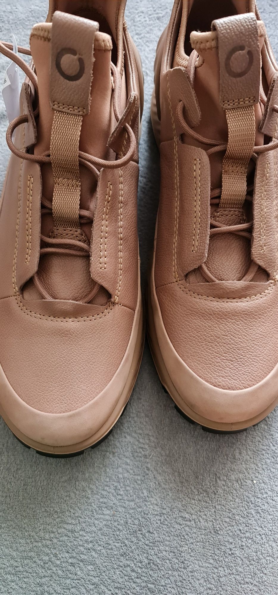 Buty Ecco phorene nowe rozmiar 42 ja noszę Adidas 43.1/3  idealny rozm