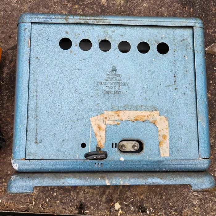 Sprzedam grzejnik elektryczny typ R-2 Cieszyn 600/1400W 220V
