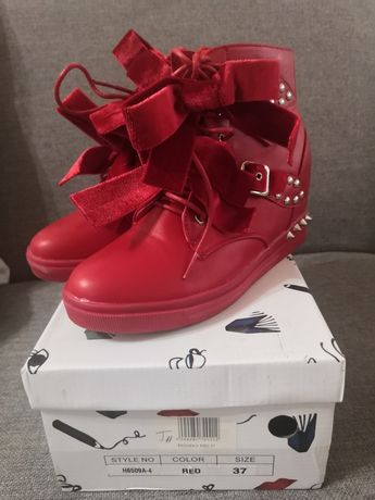 Buty damskie czerwone