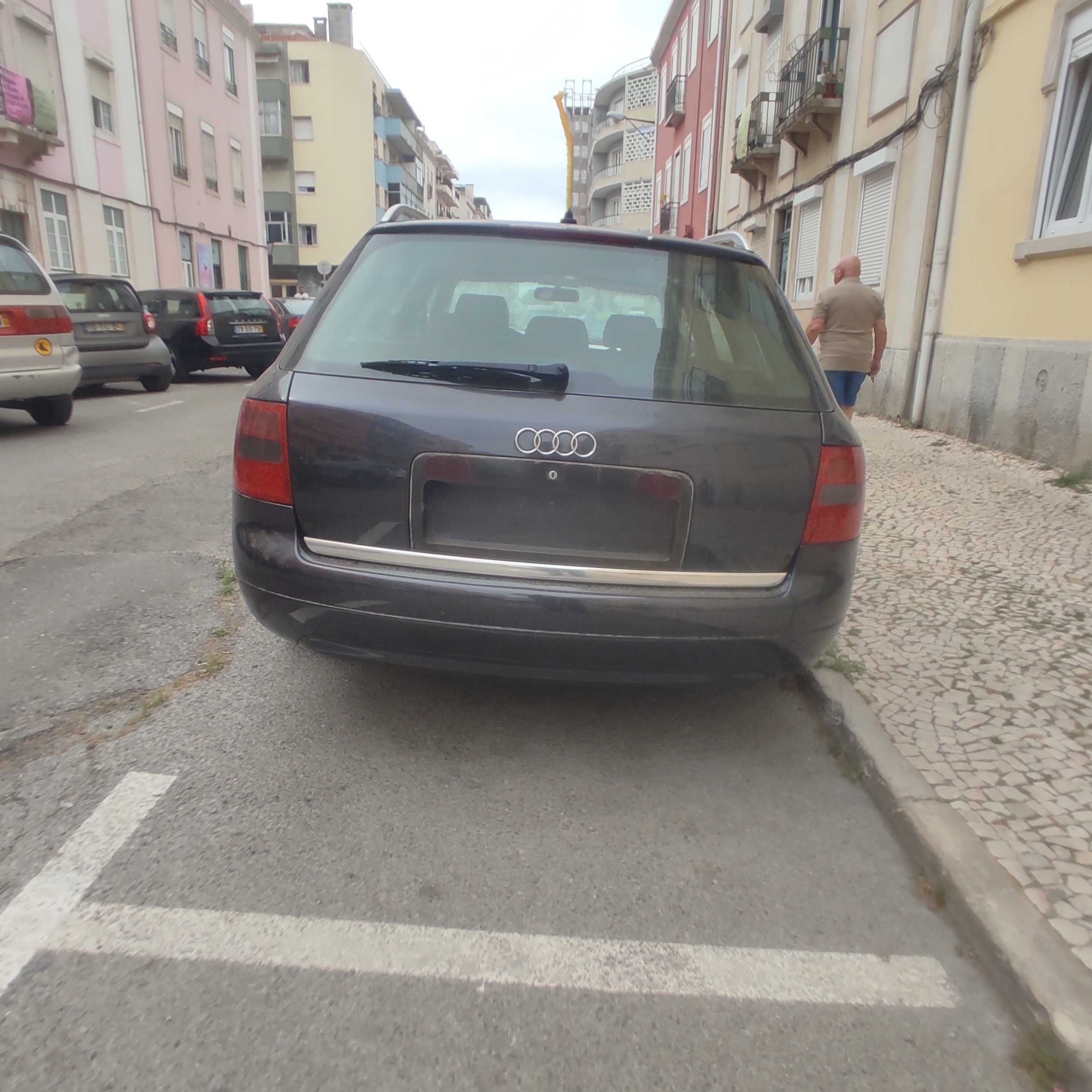 Audi A6 - 1.9 TDI - 115 CV - 2001