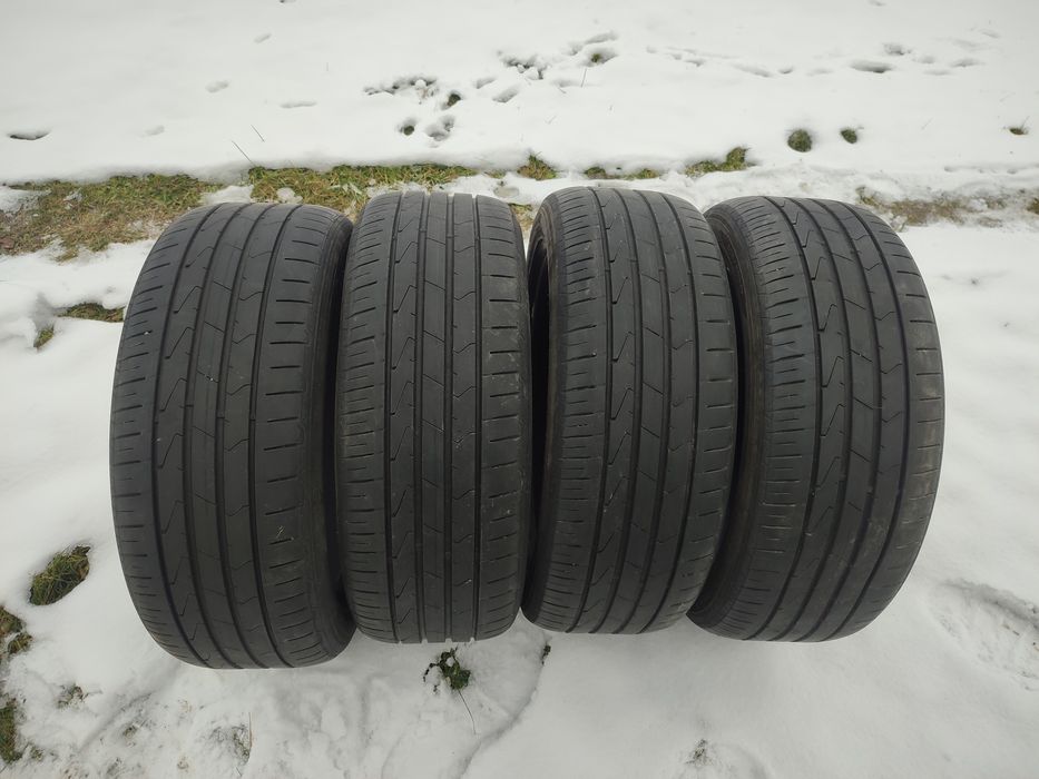 Резина, шини, літні 205/50 R17