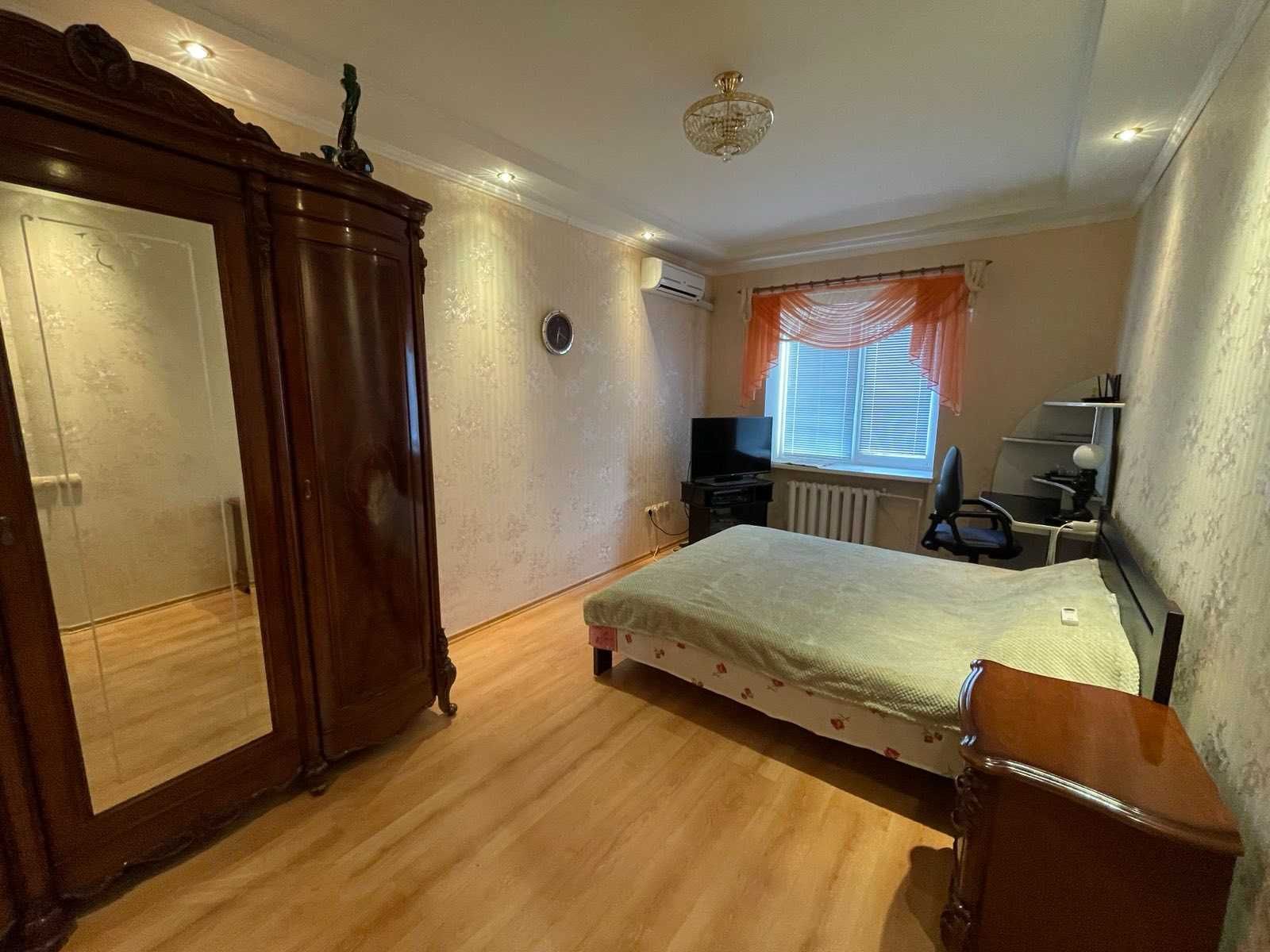 Продаж двокімнатної в новобудові,Центр міста (р-н ПД Листопад, ОЦЕВУМ)