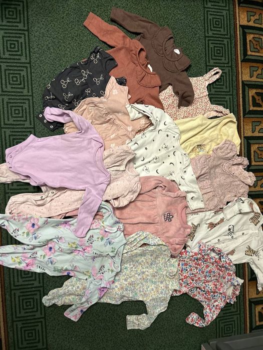 Набір дитячого одягу