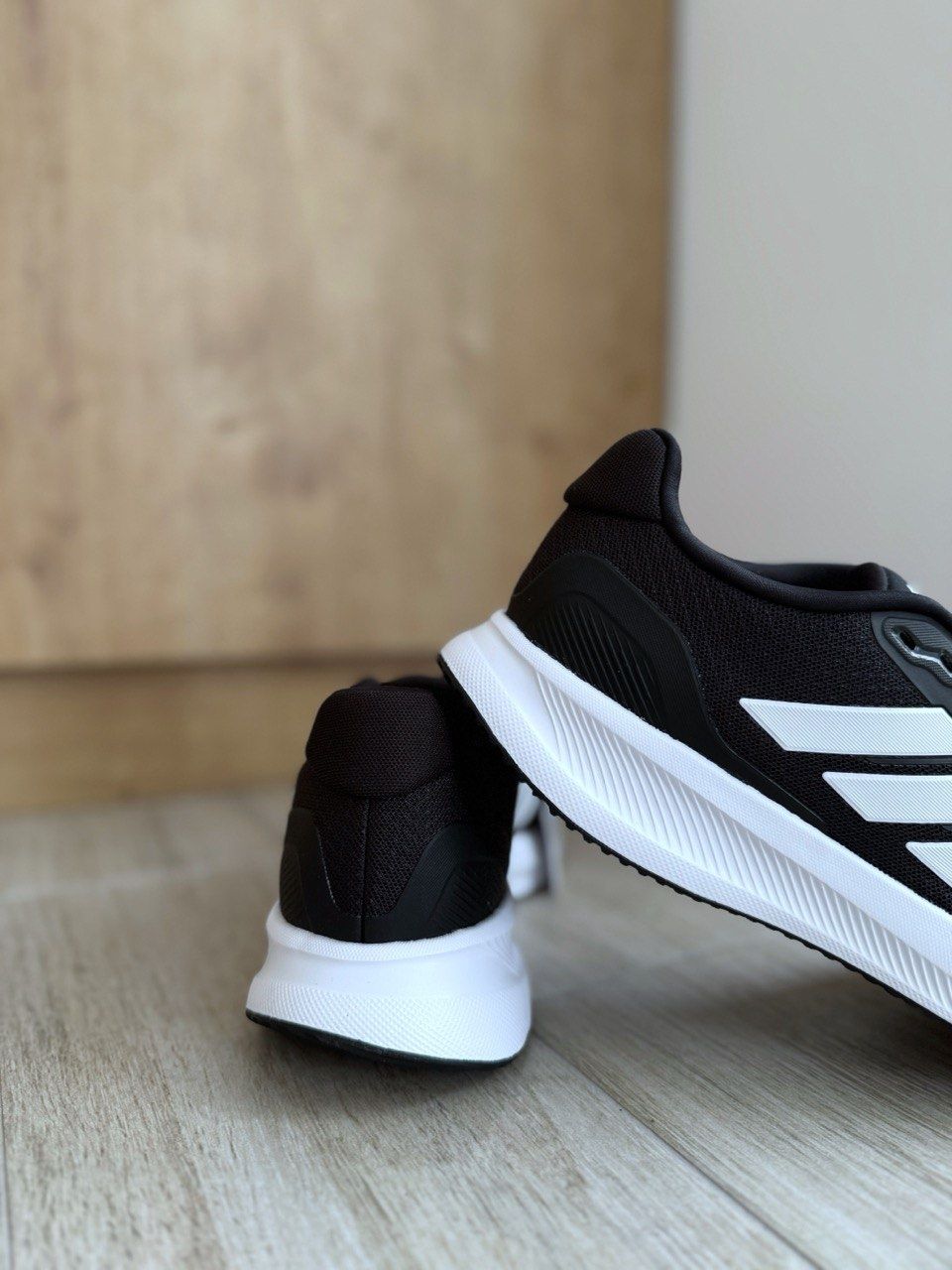 США! Чоловічі кросівки Adidas Runfalcon 5 IH7758 Оригінал! 41-45.5