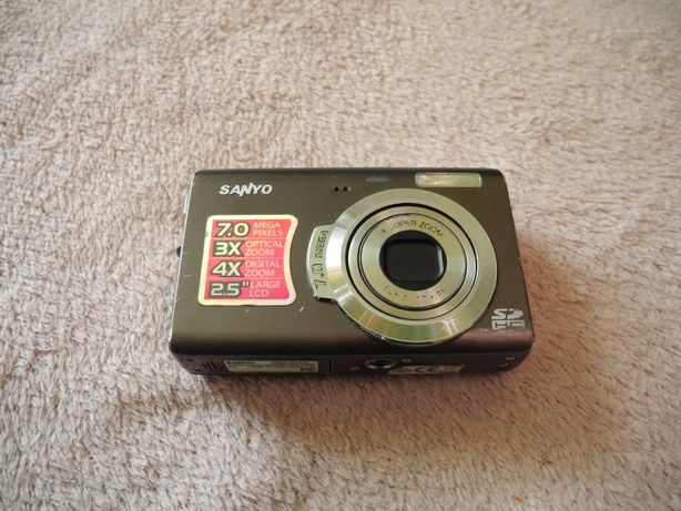 фотоапарат Sanyo Digital Camera Model VPC-T700T