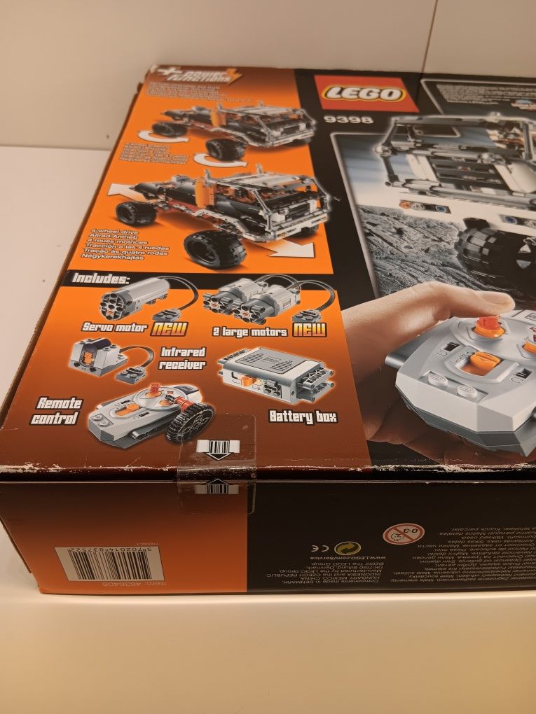 Nieotwarte Lego Technic 9398 Wóz z Napędem 4x4