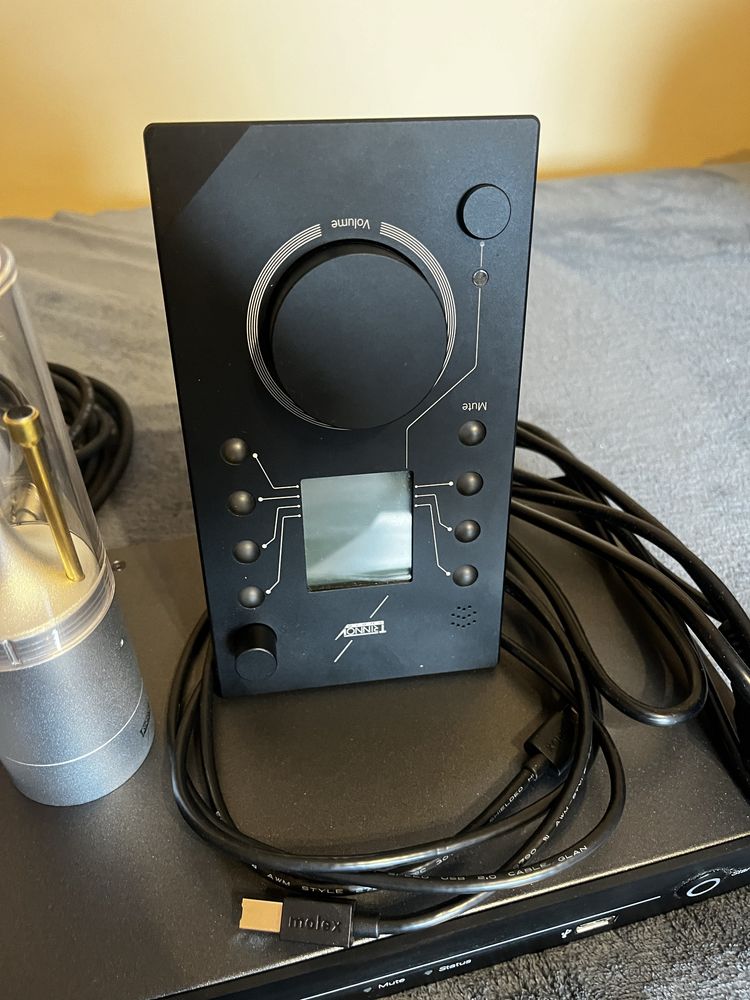 Procesor do kalibracji monitorów trinnov audio zestaw
