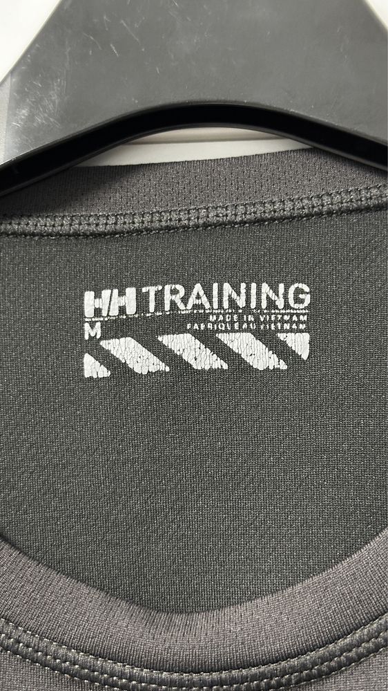 Чоловіча спортивна термо-футболка Helly Hansen з колекції HH Training