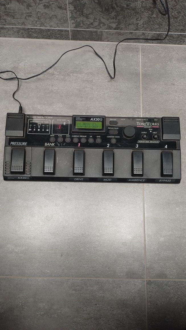 Korg AX 30 G multiefekt gitarowy!