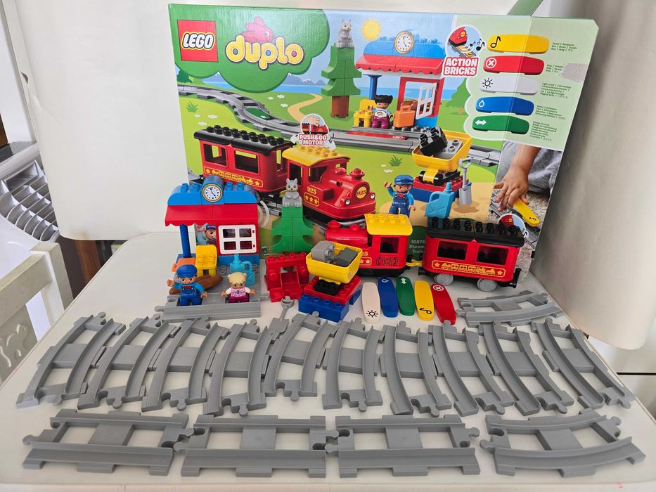 LEGO DUPLO 10874 Pociąg parowy z dźwiękiem