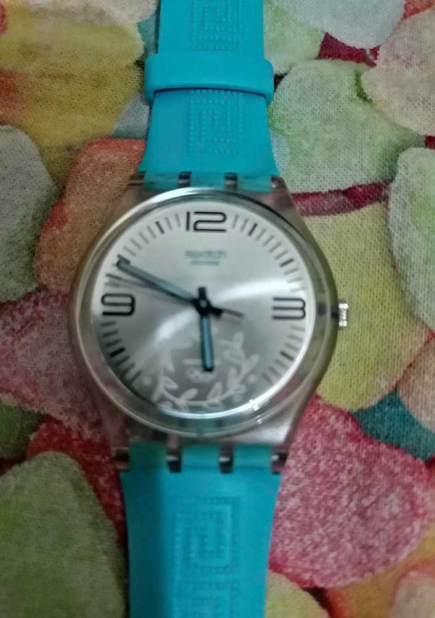 Relógio Swatch- Azul turquesa