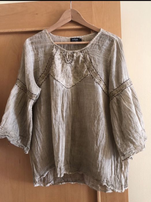 Túnica bege com bordados; Natura; Tam XL