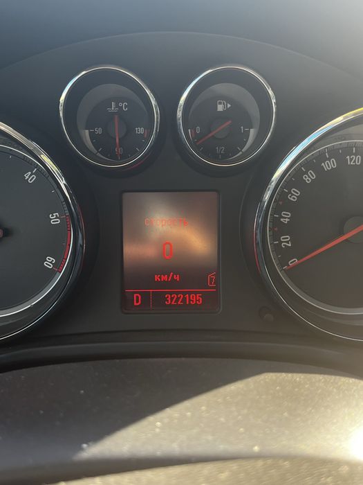 Opel Insignia продам