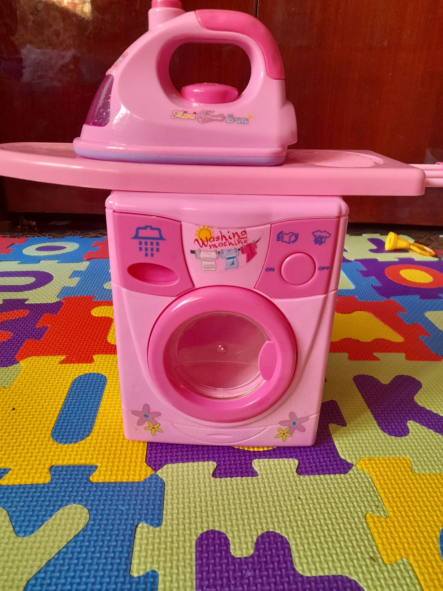 Игрушки детские. Одним лотом 230гр