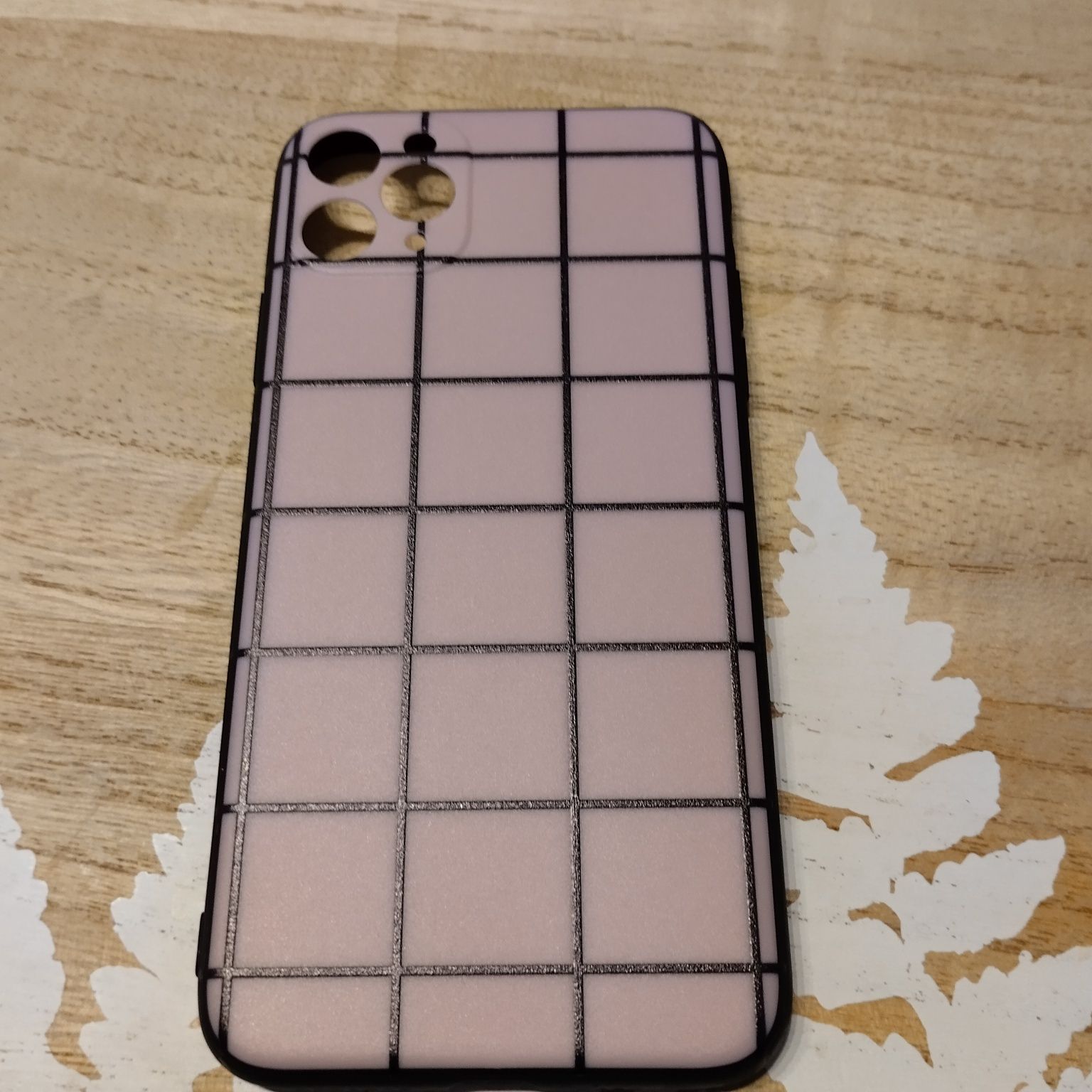 Etui na telefon iPhone 11 Pro Max nowy