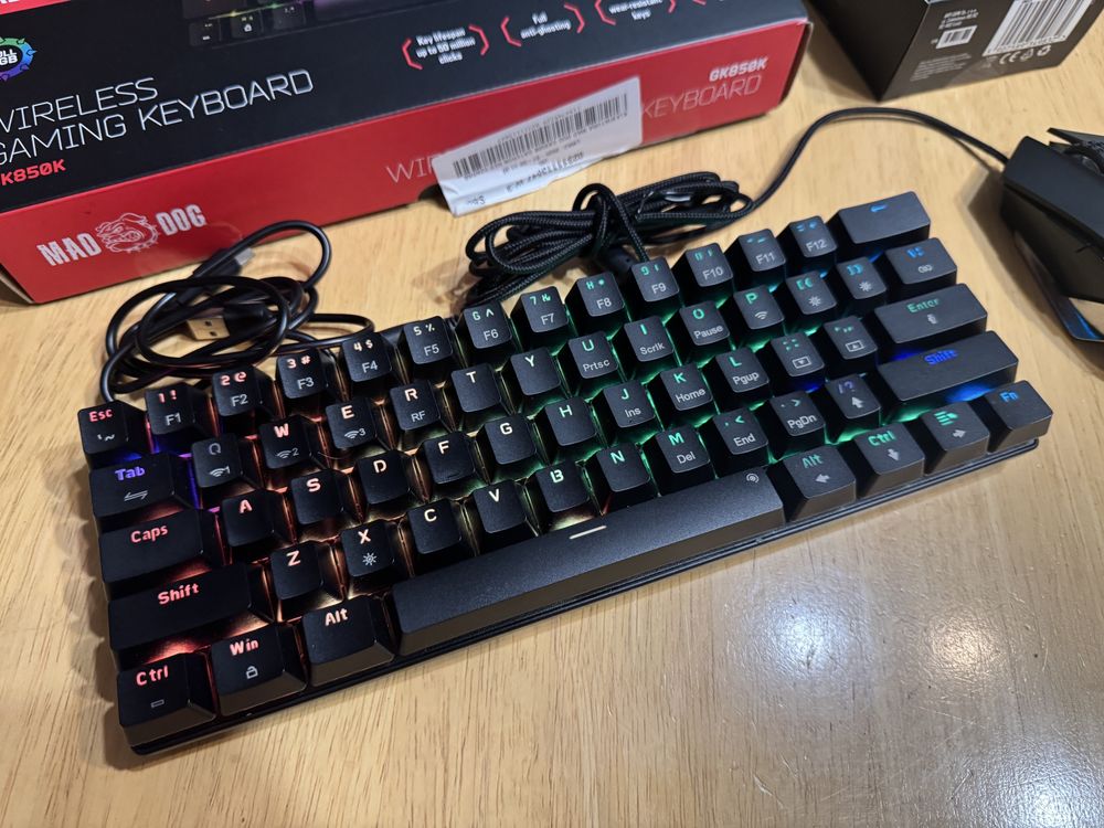 Komplet Gamingowy MadDog Klawiatura GK850K + Mysz GM515 + Podkladka