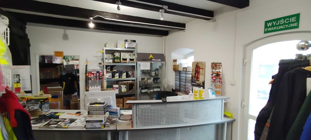 Sprzedam firmę z branży art. BHP, kompleksowe zaopatrzenie zakładów.