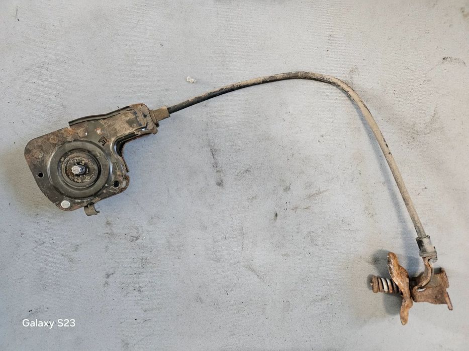 Winda koła zapasowego Peugeot 5008 I 2010r