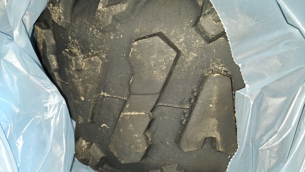 Opony ATV CST Abuzz, 25x8.00-12, 25x10-12 komplet uzywany