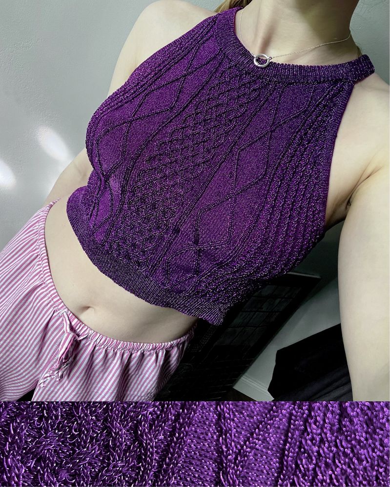 Fioletowy błyszczący z metaliczną nitką bershka purple crop top rave