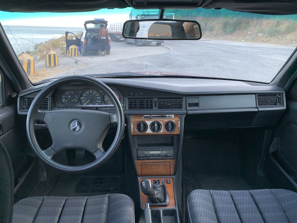 Mercedes 190 E 1.8