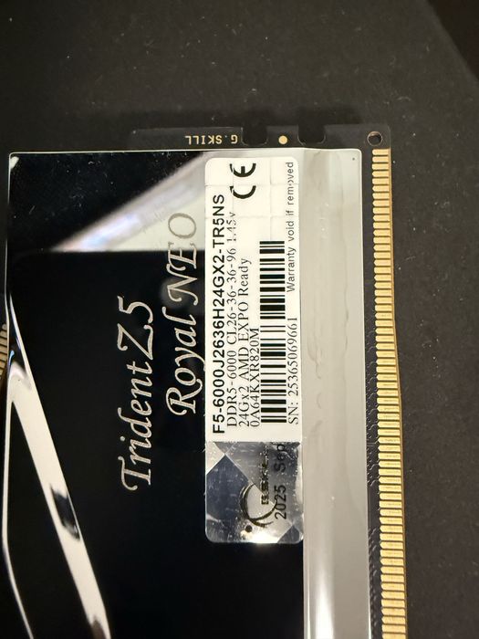GSkill 6000c26 1.45v M die 48gb sk hynix Trident Royal