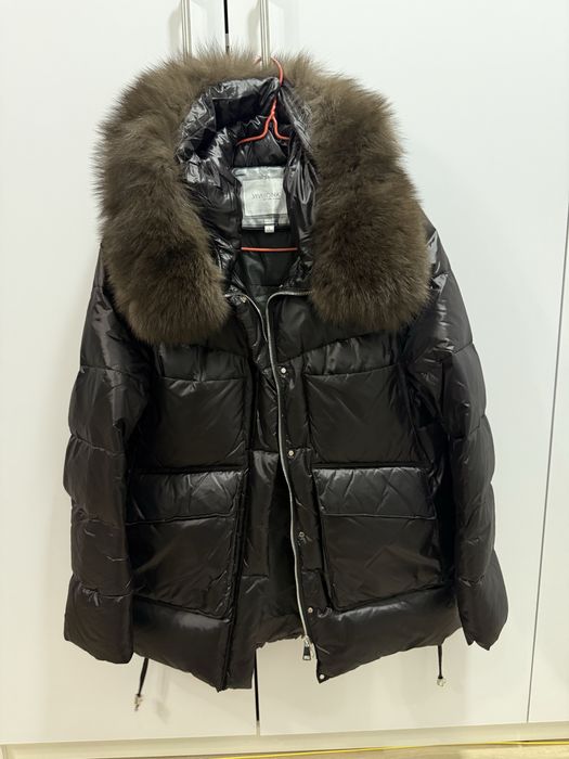 Жіноча зимова куртка зі змінним хутром