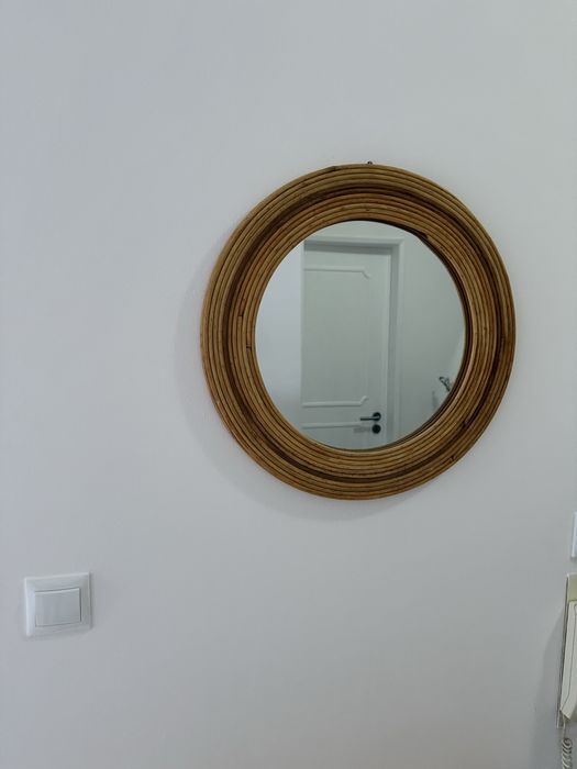 Aparador com espelho de hall de entrada!