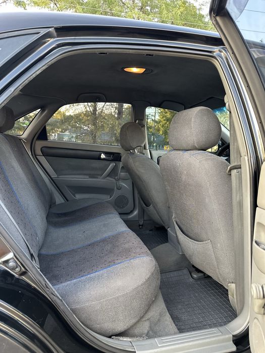 ChevroleLacetti с вписаным газом,идеал