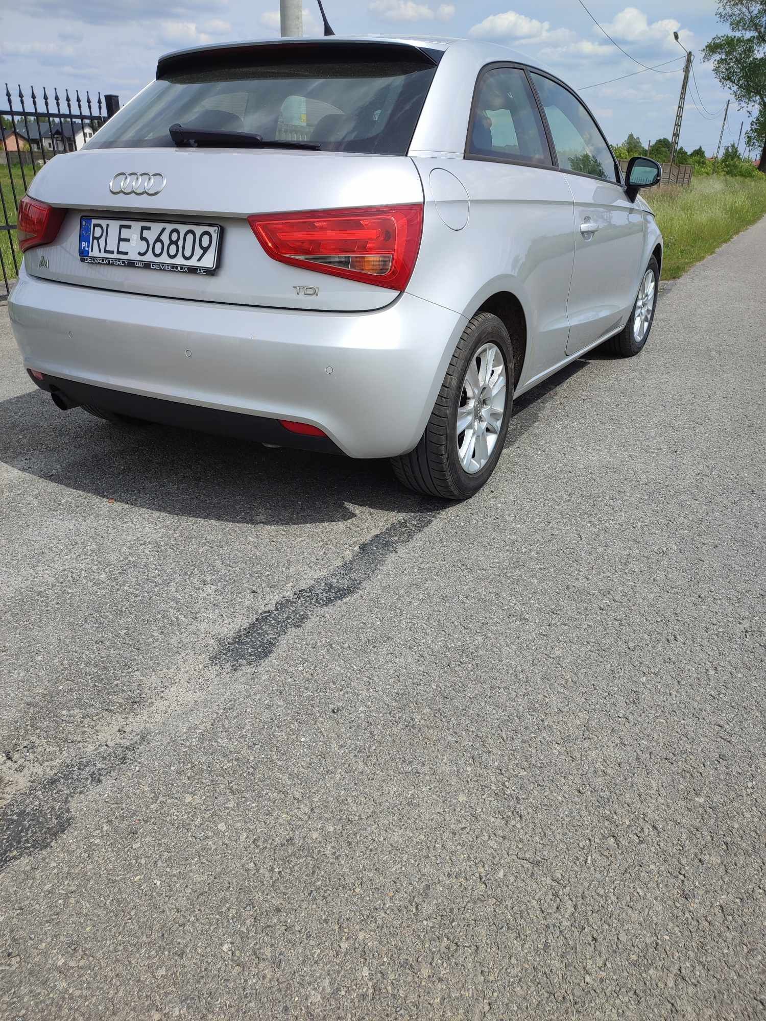 Audi a1 bogate wyposażenie 1.6 TDI 90 km