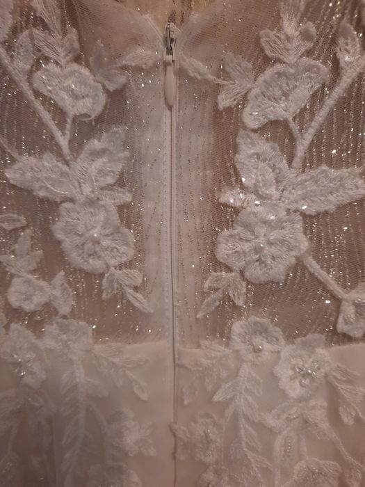 Suknia ślubna o kroju księżniczki